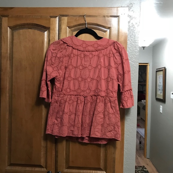 Eyelet jacket or blouse size M - Picture 2 of 6
